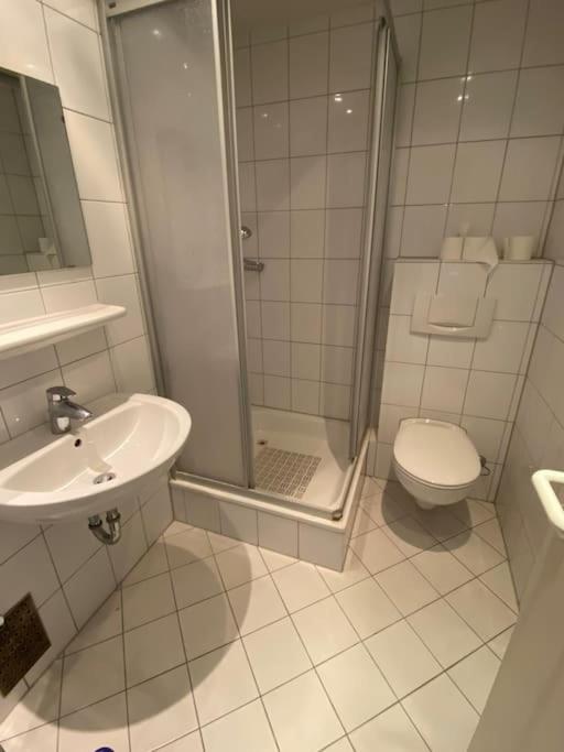 Studio 50 Qm Zentral In Domnaehe Keulen Buitenkant foto